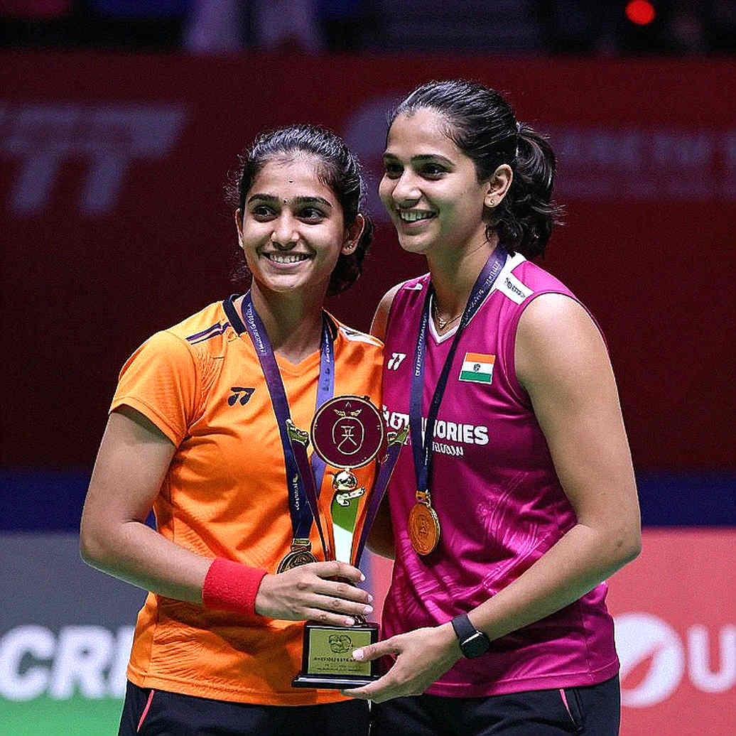 শূন্য সারির সাক্ষ্য: খালি ডেটা ফাইল, ব্যাডমিন্টনের লেজার আর ৩:৪৭-এর পাঠ