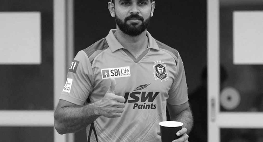 হাতুড়ি, প্যাডেল আর দেশের জার্সি: নিলাম-অর্থনীতিতে ক্রিকেটের ভাড়াটে হৃদয়